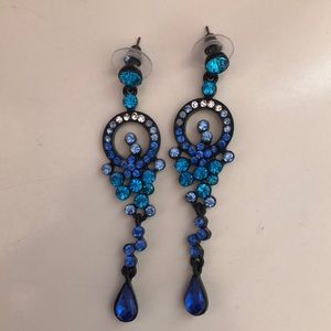 Dangling earrings